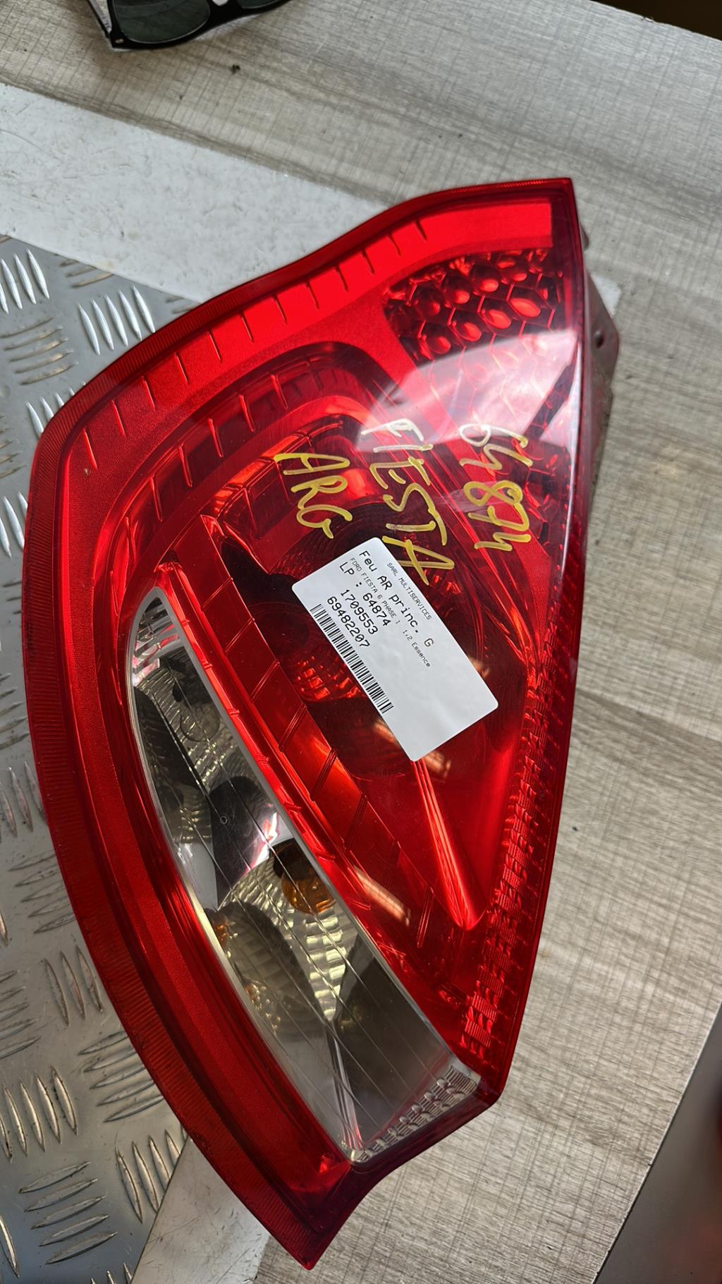 Fanale posteriore principale sinistro (luci) FORD FIESTA 6 PHASE 1 Gasolina - 1