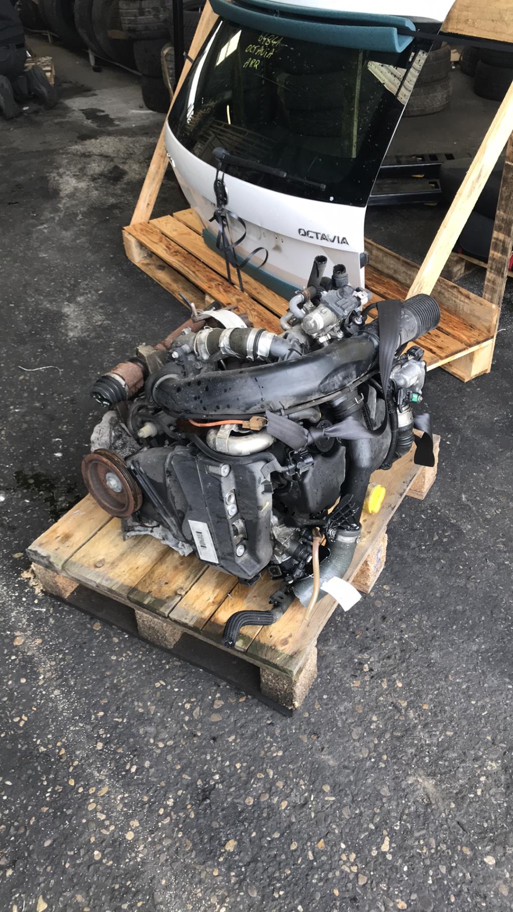 Moteur RENAULT CLIO 4 PHASE 1 Diesel - 1