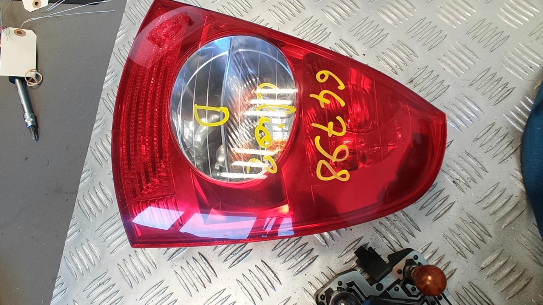 Fanale posteriore principale destro (luci) RENAULT CLIO 2 PHASE 2 Gasolina - 1