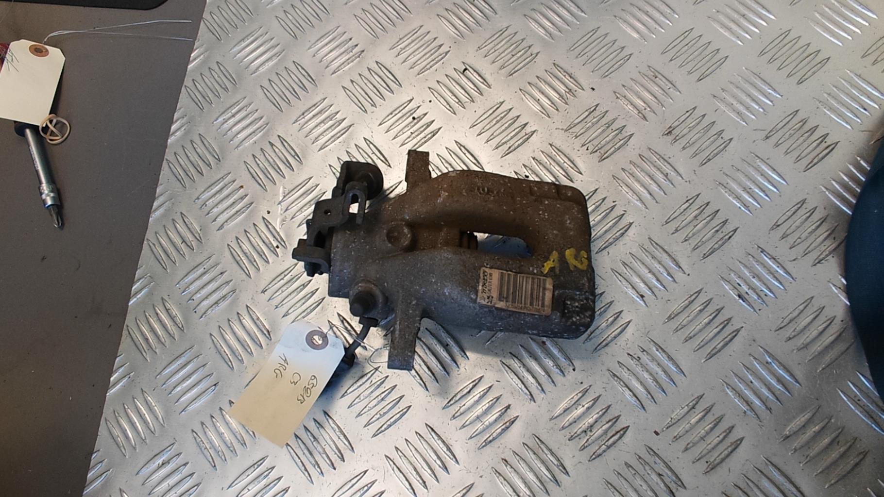 Pinza freni posteriore sinistra CITROEN C3 3 PHASE 2 Diésel - 1
