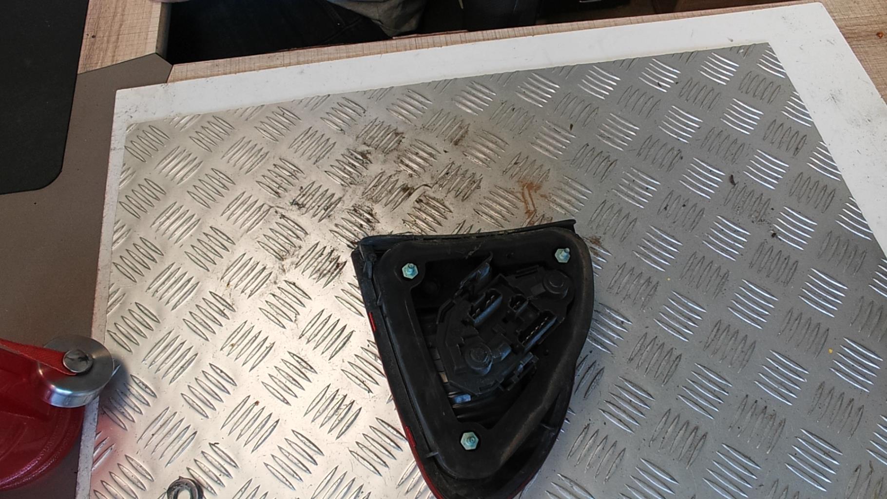 Fanale posteriore principale sinistro (luci) SEAT LEON 1 Diésel - 1