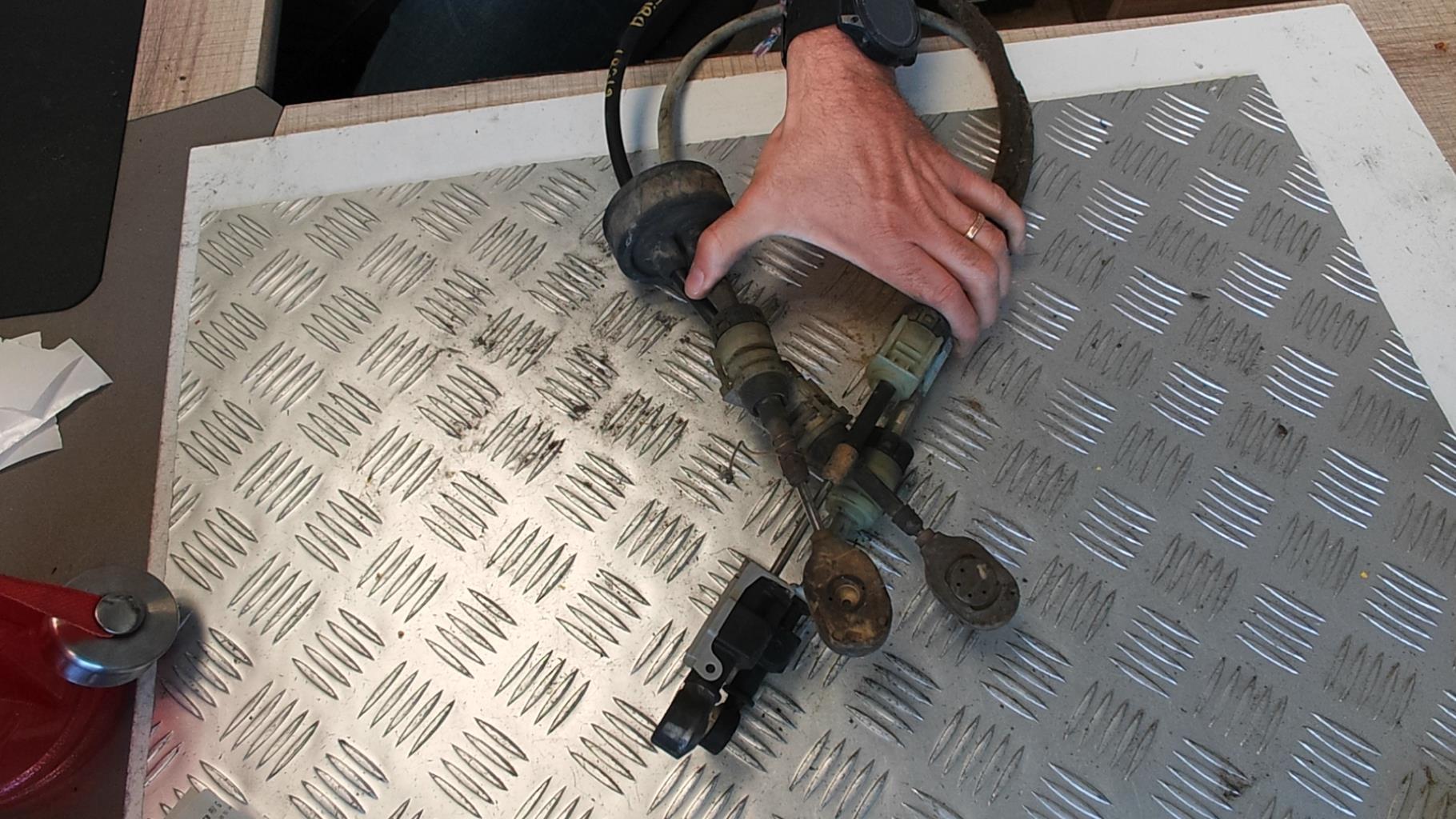Cable levier de vitesses OPEL ZAFIRA A PHASE 1 Diesel - 1