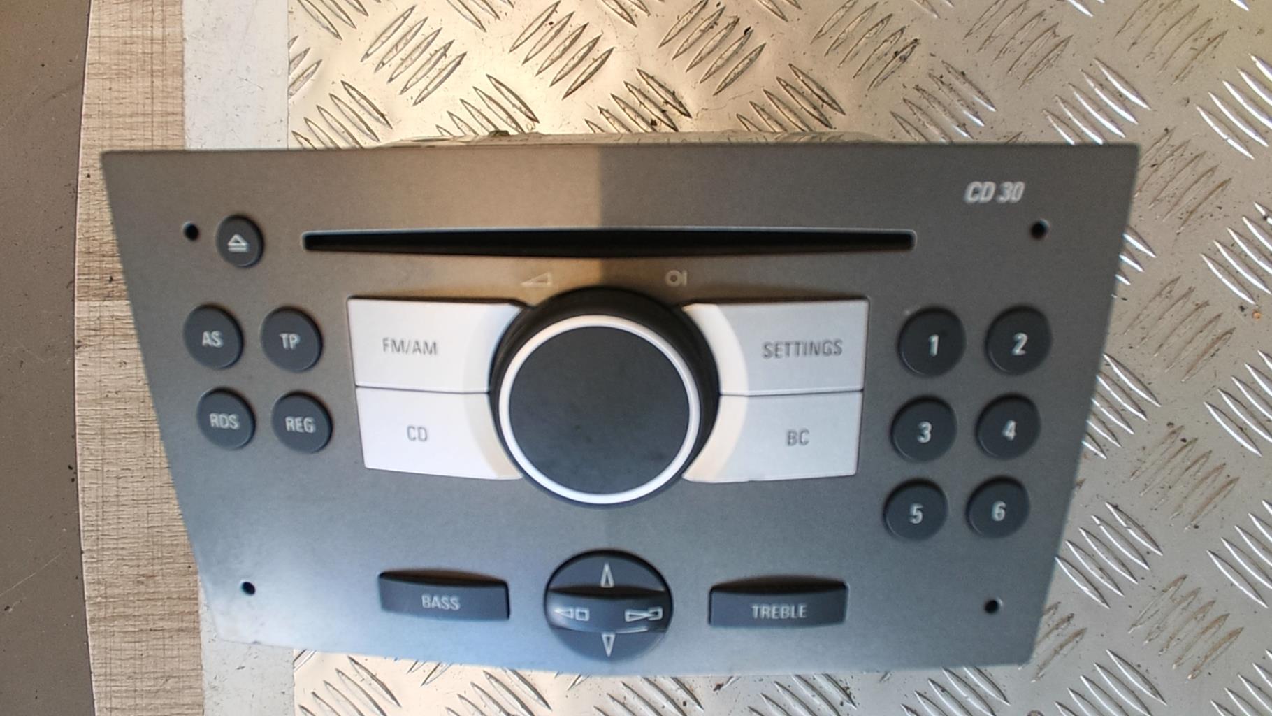 Autoradio originale OPEL ASTRA G Diésel - 1