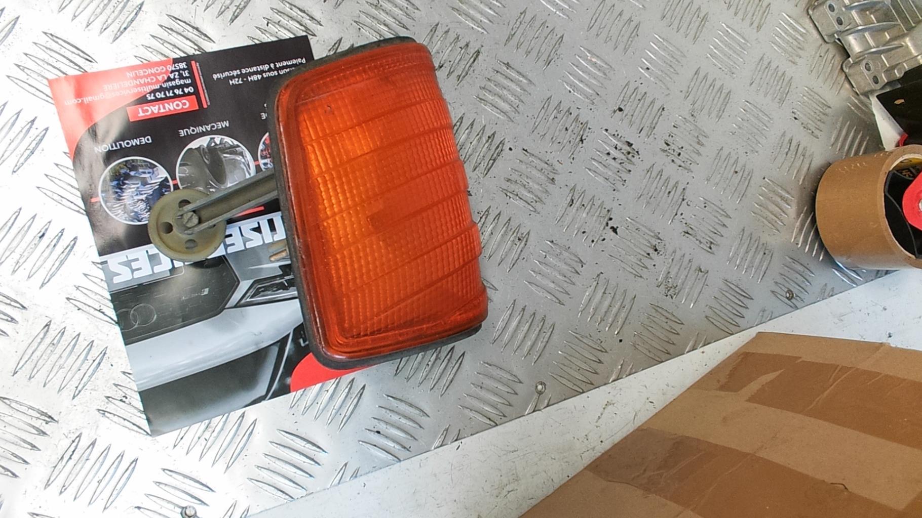 Gruppo ottico anteriore secondario sinistro (luci)(freccia) MERCEDES 190 W201 PHASE 1  - 1