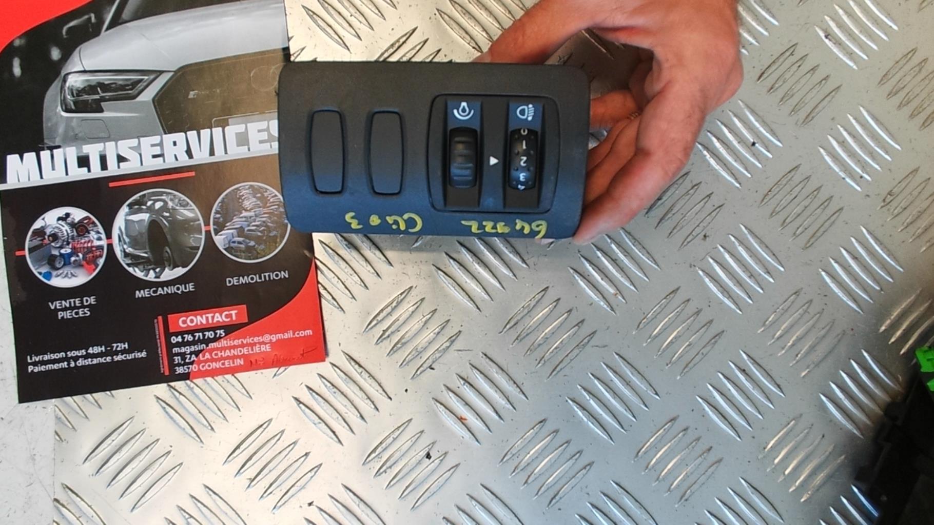 Commande de reglage hauteur de phare RENAULT CLIO 3 PHASE 2 Diesel - 1