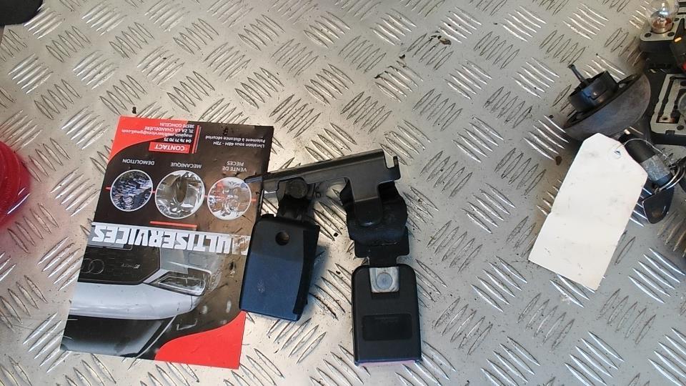 Aggancio cintura sicurezza posteriore sinistro RENAULT LAGUNA 2 PHASE 1 Diésel - 1