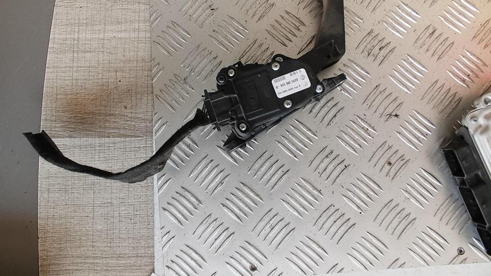 Pedale acceleratore DACIA LOGAN MCV 1 PHASE 1 BREAK Diésel - 1