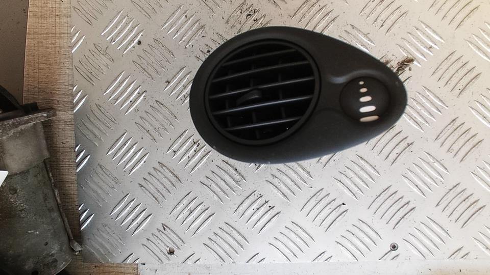 Bocchetta aerazione cruscotto anteriore sinistra RENAULT CLIO 3 PHASE 2 Gasolina - 1
