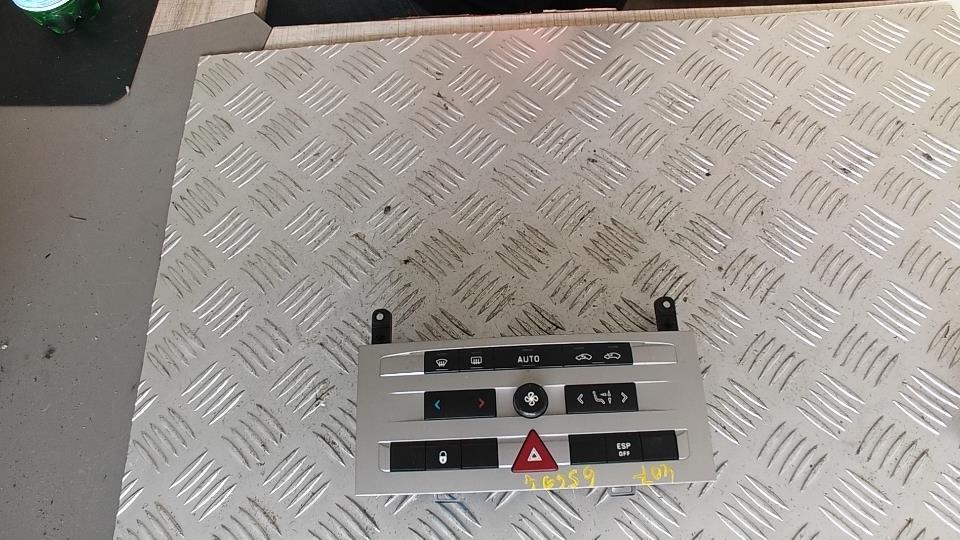 Commande chauffage PEUGEOT 407 PHASE 1 Diesel - 1