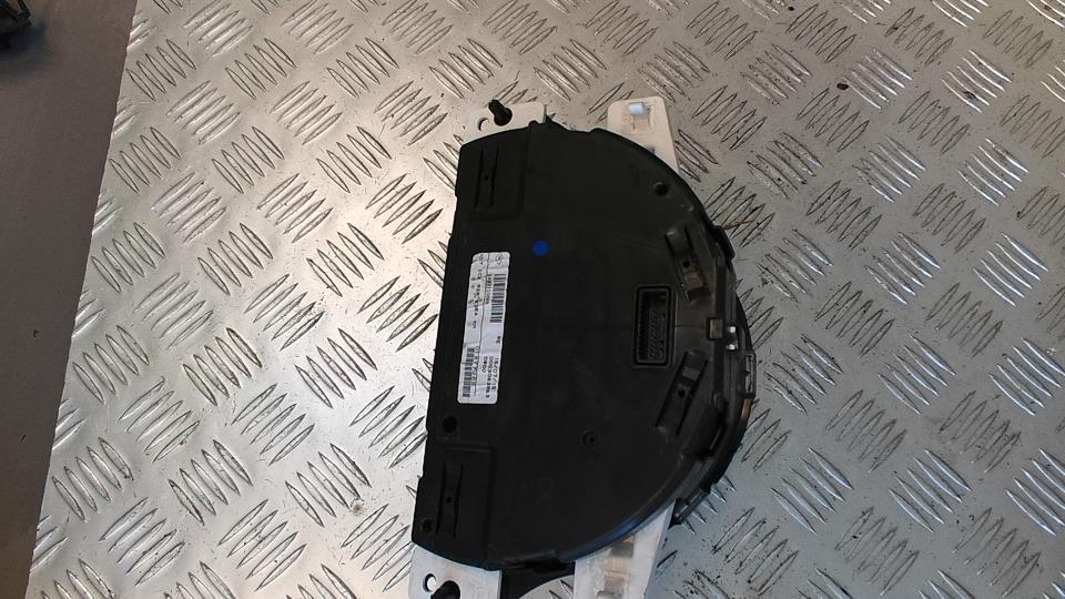Compteur RENAULT TWINGO 3 PHASE 1 Essence - 1