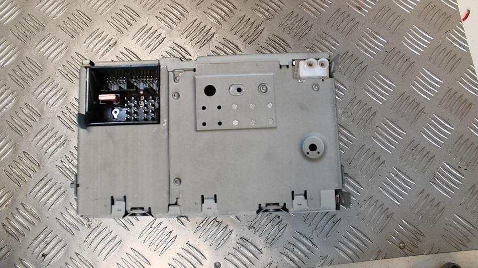 Autoradio originale VOLKSWAGEN PASSAT 5 BREAK Diésel - 1