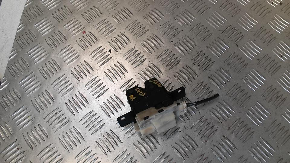 Serrure de coffre RENAULT CLIO 3 PHASE 1 Diesel - 1