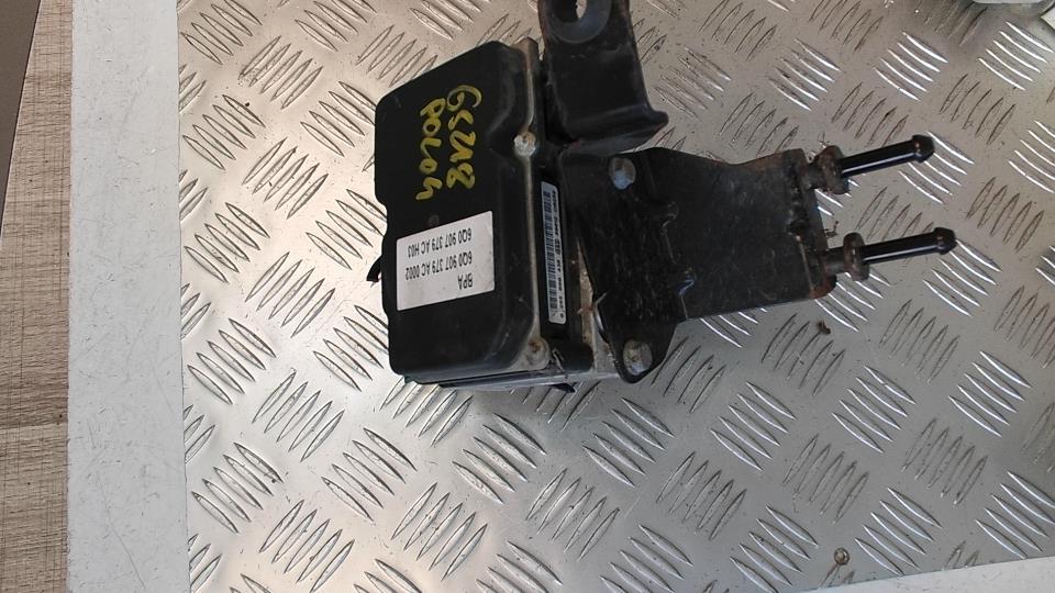 Blocco ABS (antibloccaggio freni) VOLKSWAGEN POLO 4 PHASE 2 Diésel - 1