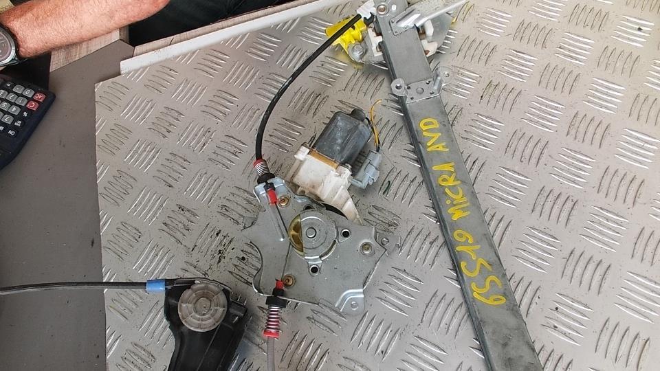 Alzacristalli elettrico anteriore destro NISSAN MICRA 3 PHASE 1 Gasolina - 1