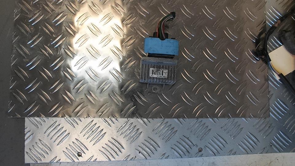 Relais de prechauffage RENAULT MEGANE 3 PHASE 3 Diesel - 1