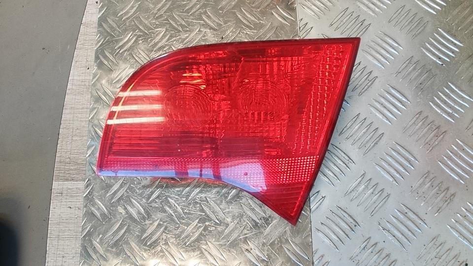 Feu arriere secondaire droit (feux) AUDI A4 2 AVANT PHASE 2 BREAK Diesel - 1