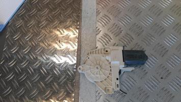 Motore alzacristalli anteriore destro