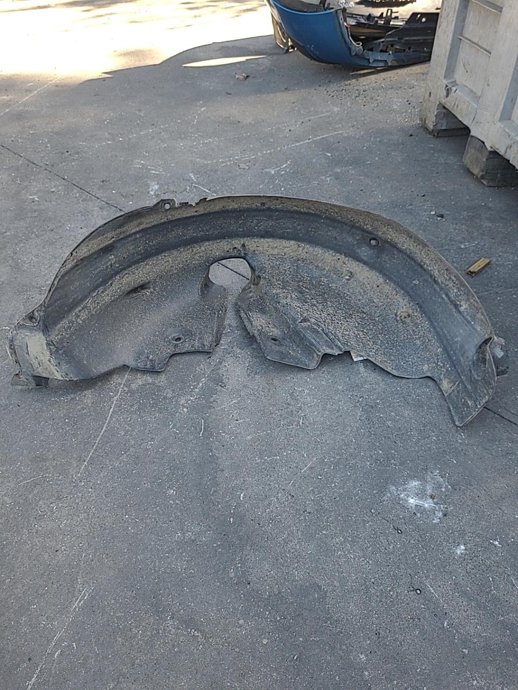 Parasale posteriore destro RENAULT CLIO 3 PHASE 1 Gasolina - 1