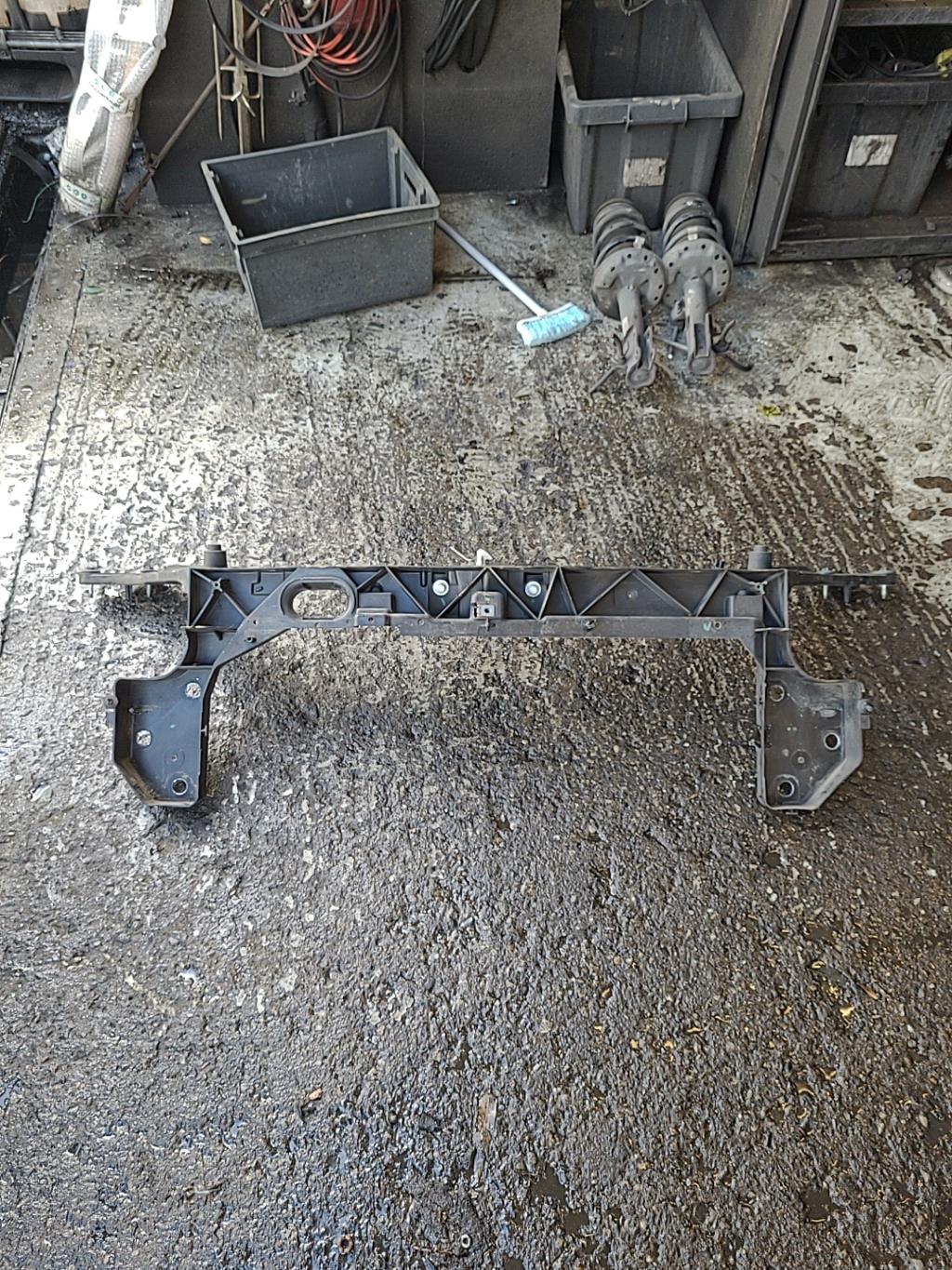 Traverse superieure RENAULT CLIO 3 PHASE 1 Essence - 1