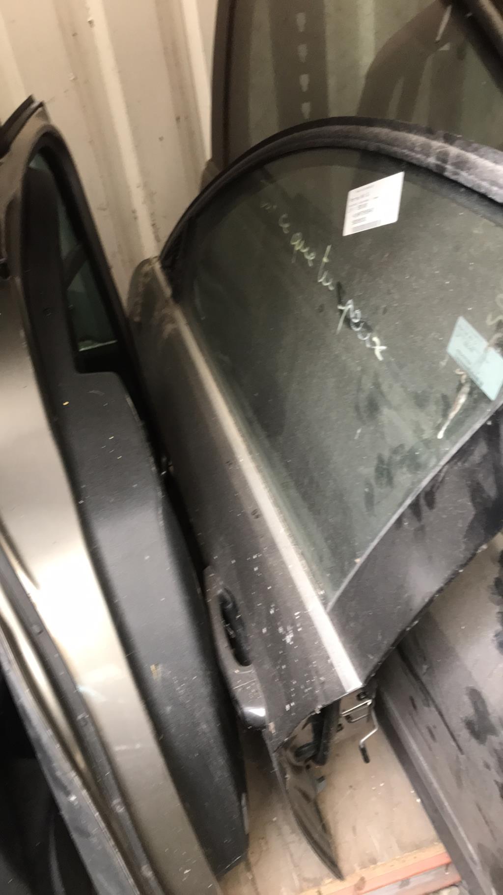 Porte avant gauche BMW SERIE 3 E90 PHASE 1 Diesel - 1