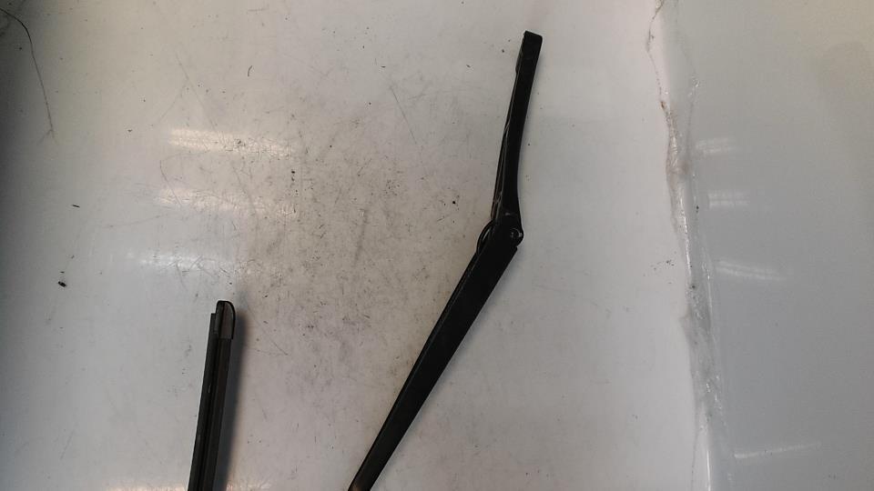 Braccio tergicristallo anteriore sinistro VOLKSWAGEN GOLF 6 Diésel - 1