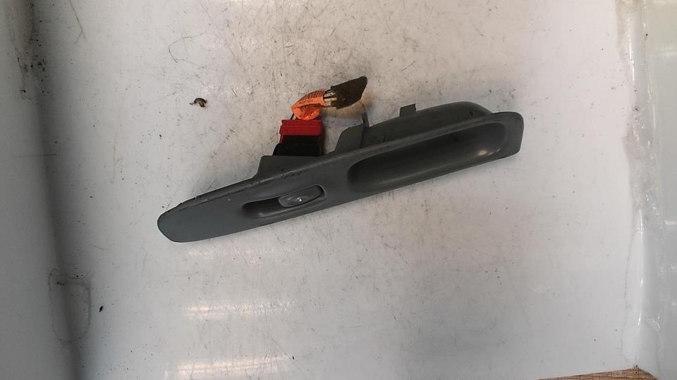 Interruttore lavacristalli anteriore destro RENAULT TWINGO 1 PHASE 3 Gasolina - 1