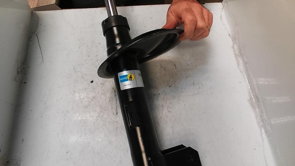 Ammortizzatore anteriore sinistro CITROEN C4 2  - 1