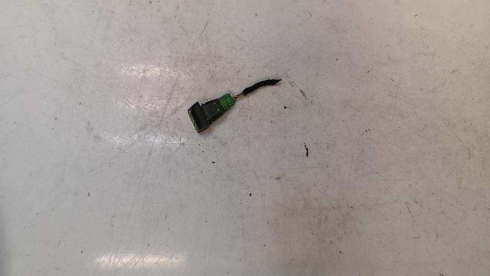 Commande de fermeture centralisee PEUGEOT 208 1 PHASE 1 Essence - 1