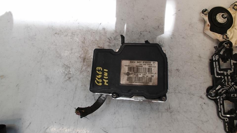 Bloc ABS (freins anti-blocage) MINI MINI 2 R57 CABRIOLET PHASE 2 Essence - 1