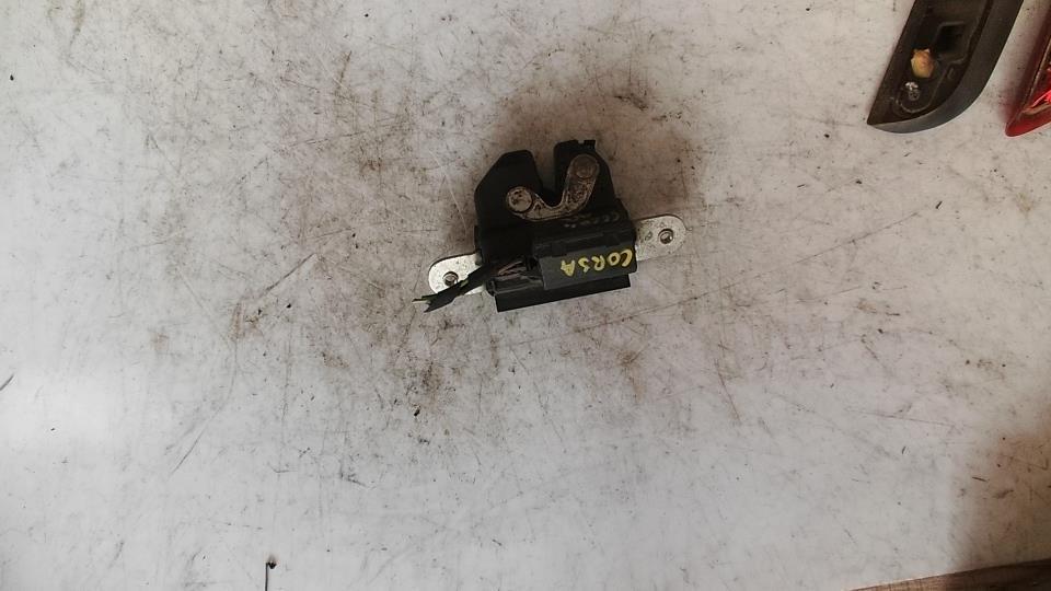 Serrure de coffre OPEL CORSA D PHASE 1 Diesel - 1