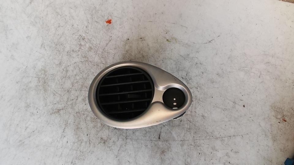 Bocchetta aerazione cruscotto anteriore destra RENAULT CLIO 3 PHASE 1 Diésel - 1