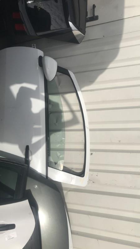 Portiera anteriore sinistra OPEL CORSA D PHASE 1 Gasolina - 1