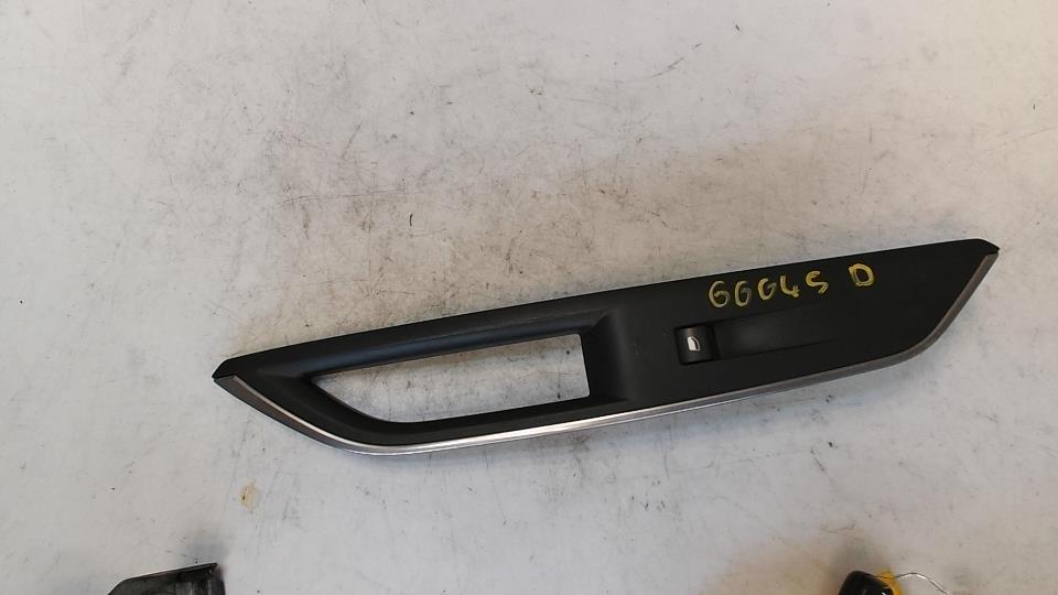 Interruttore lavacristalli anteriore destro PEUGEOT 3008 2 PHASE 1 Diésel - 1