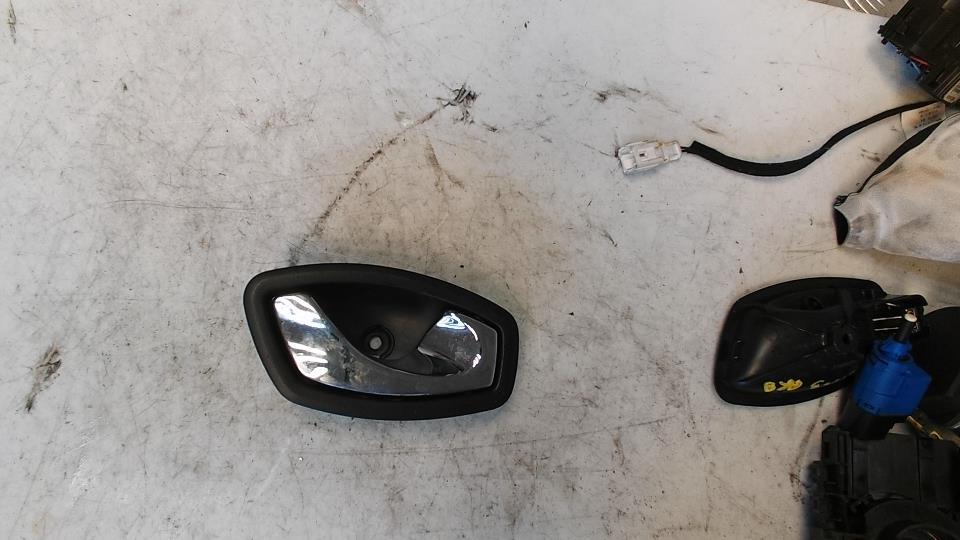 Maniglia interna anteriore destra RENAULT CAPTUR 1 PHASE 1 Gasolina - 1