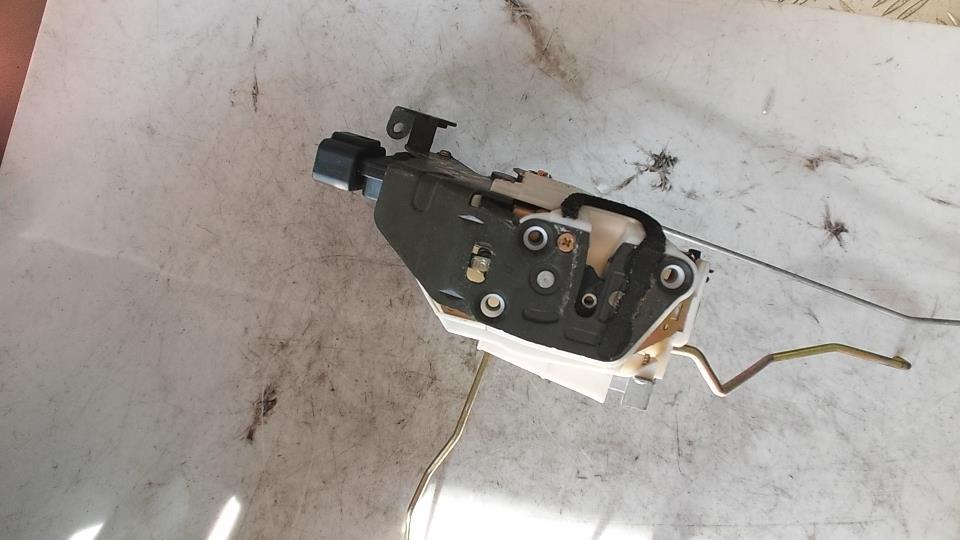 Serrure avant droit SUZUKI IGNIS 2 Essence - 1