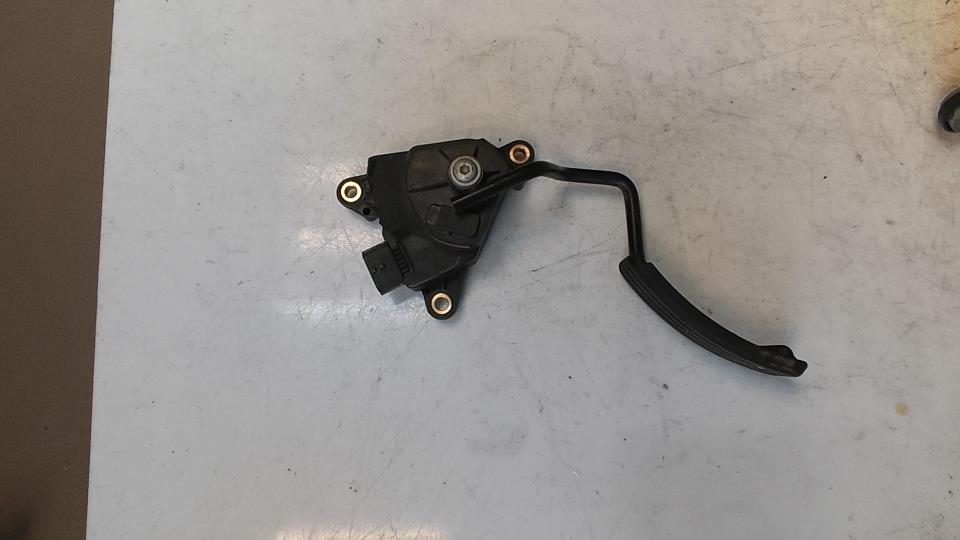 Pedale d'accelerateur RENAULT CLIO 3 PHASE 2 BREAK Diesel - 1