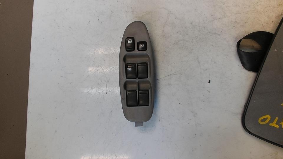 Interruttore lavacristalli anteriore sinistro NISSAN ALMERA TINO PHASE 2 Diésel - 1