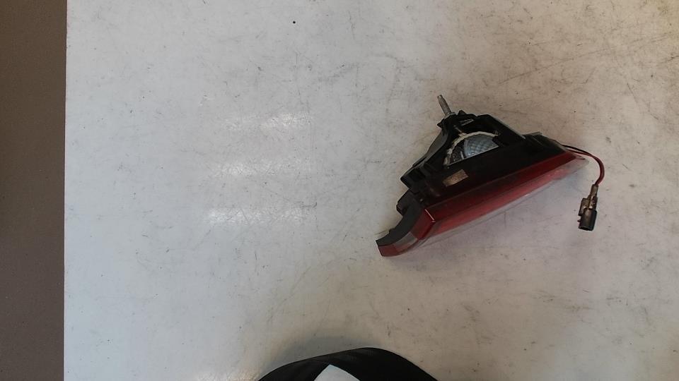 Feu arriere secondaire droit (feux) RENAULT CLIO 4 PHASE 1  - 1