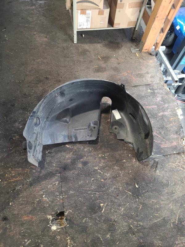 Parasale posteriore sinistro BMW SERIE 3 E91 TOURING PHASE 2 BREAK Diésel - 1