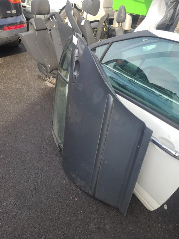 Portiera posteriore sinistra TOYOTA AVENSIS 2 PHASE 1 Diésel - 1