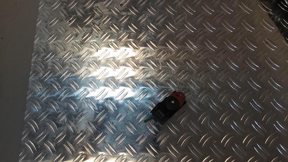 Bouton de warning RENAULT TWINGO 2 PHASE 2 Essence - 1