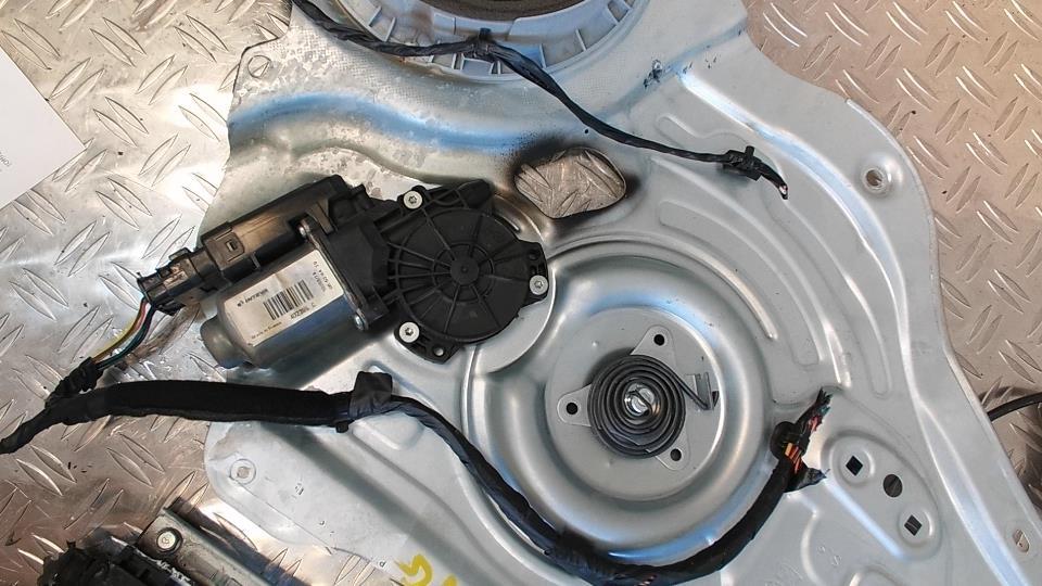 Alzacristalli elettrico anteriore sinistro KIA SPORTAGE 3 PHASE 2 Diésel - 1