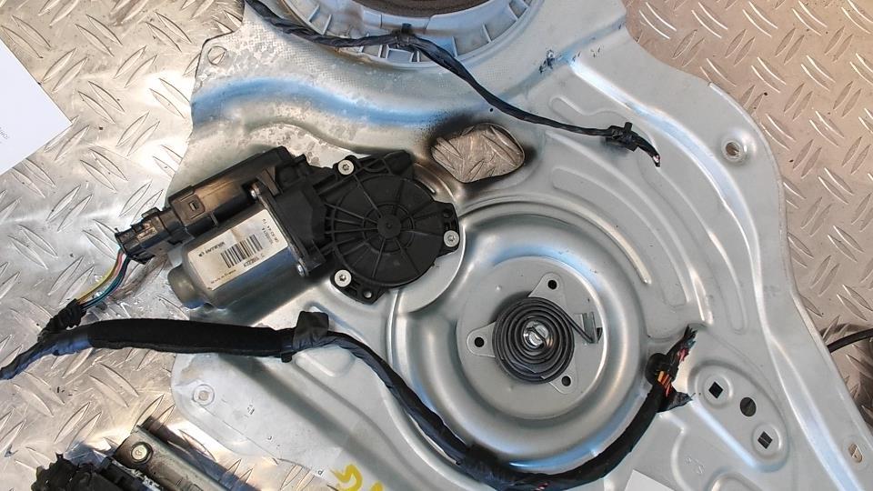 Alzacristalli elettrico anteriore destro KIA SPORTAGE 3 PHASE 2 Diésel - 1