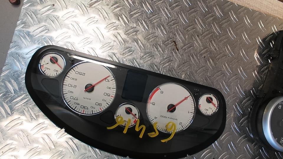 Compteur PEUGEOT 407 PHASE 1 Diesel - 1