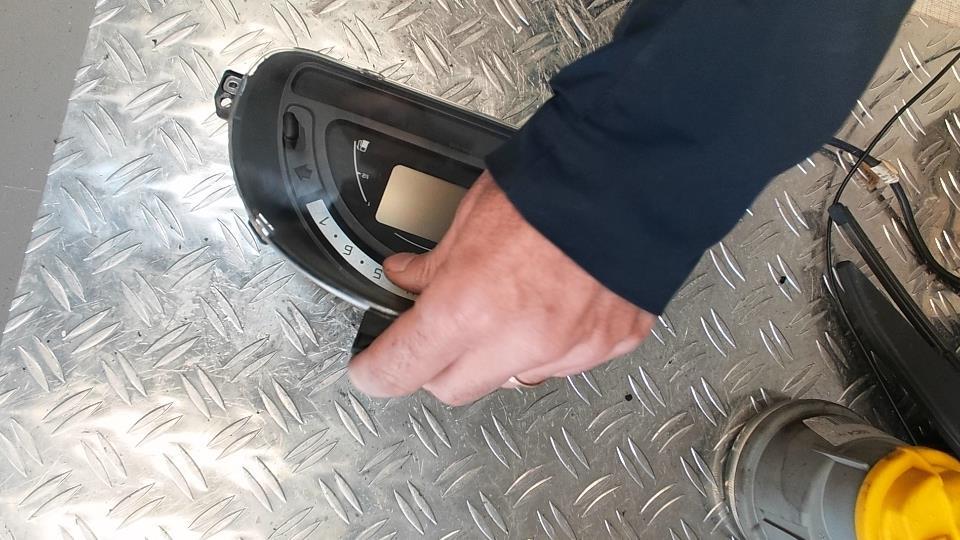 Compteur CITROEN C3 1 PHASE 1 Essence - 1