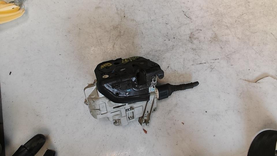 Serrure avant droit AUDI A3 2 PHASE 2 Diesel - 1