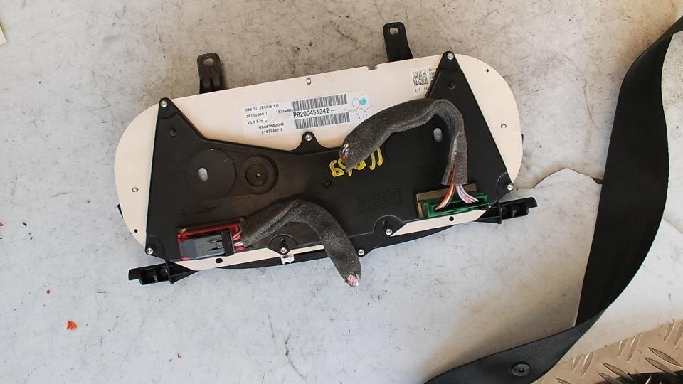 Compteur RENAULT CLIO 2 PHASE 2 Essence - 1