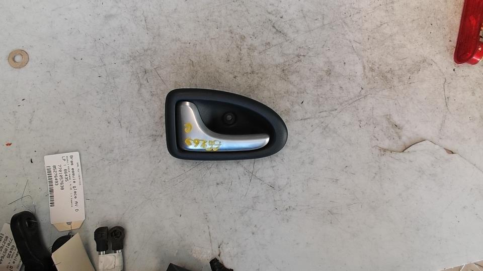 Maniglia interna anteriore sinistra RENAULT CLIO 2 PHASE 2 Gasolina - 1