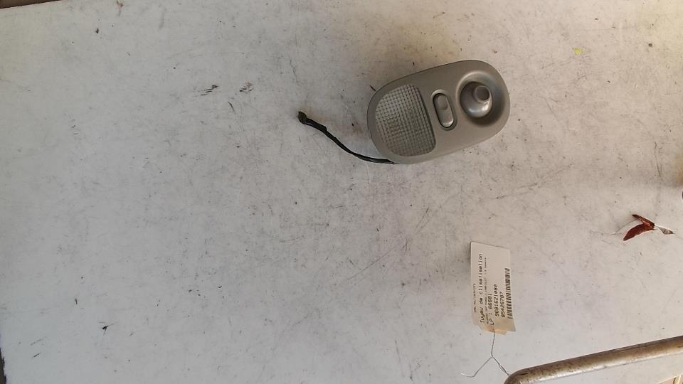 Eclairage de plafonnier RENAULT CLIO 2 PHASE 1  - 1