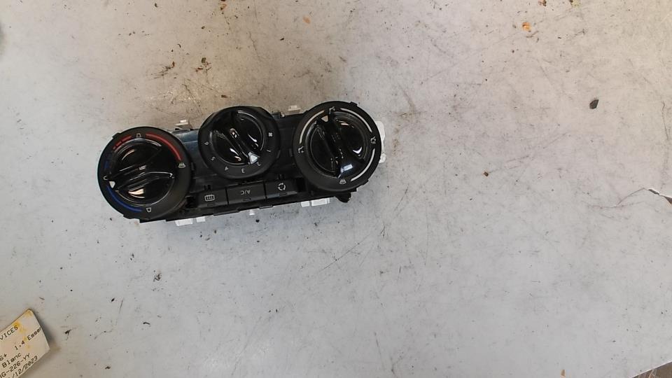 Commande chauffage PEUGEOT 208 1 PHASE 2 Essence - 1